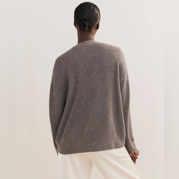 JENNI KAYNE
Cropped Cashmere Cocoon Cardigan new color  Seasonal:Shadow - Picture 4 of 12